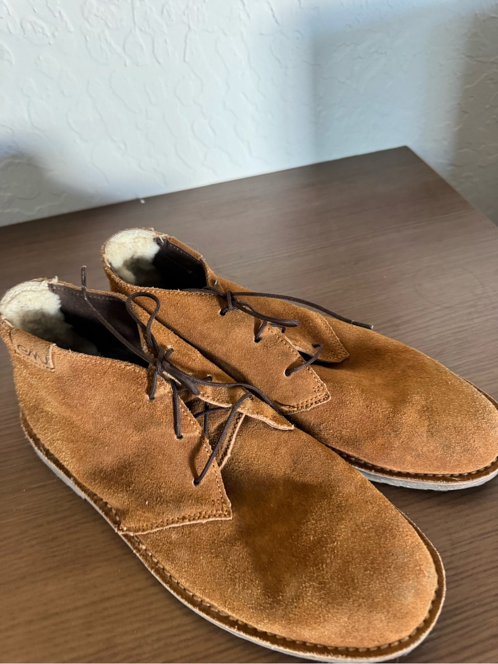 Emu Australia Men's Brown Suede Lace-Up Chukka Boots